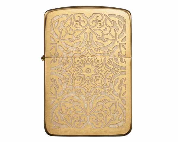 Briquet Zippo Ornamental Design