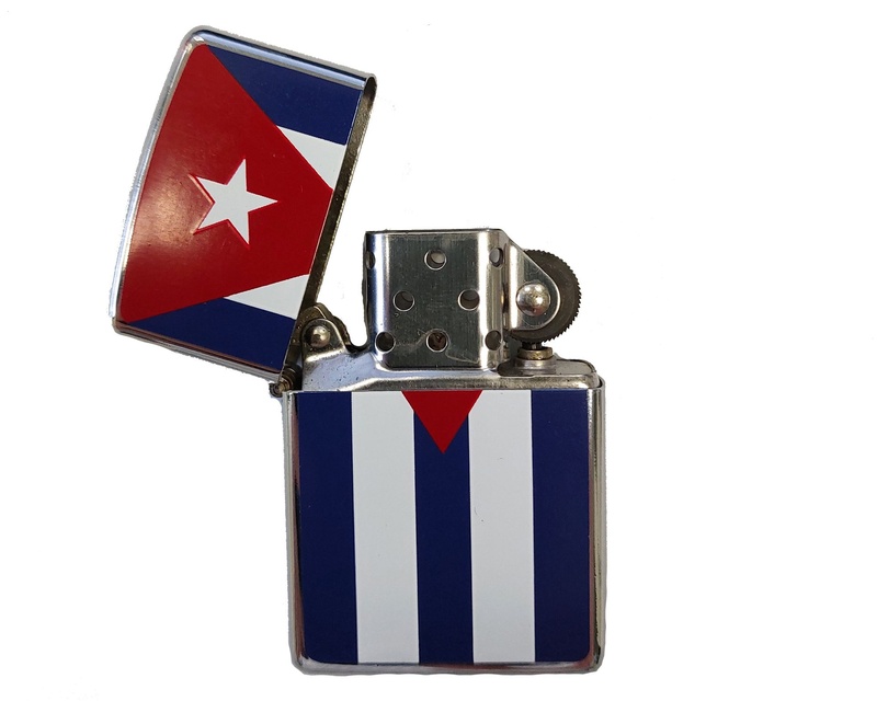 [5021] Briquet Essence Chrome Cuban Flag